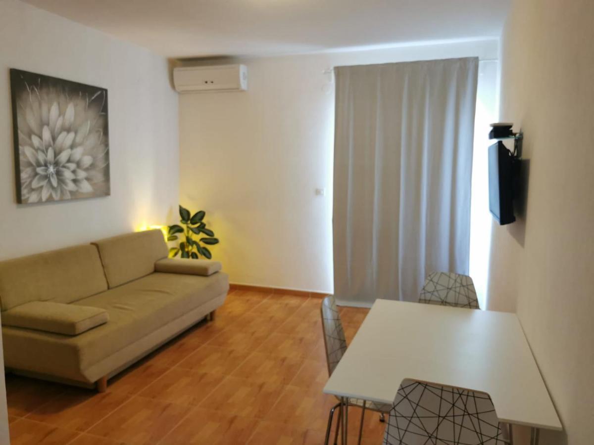 Apartments Angela Makarska Phòng bức ảnh