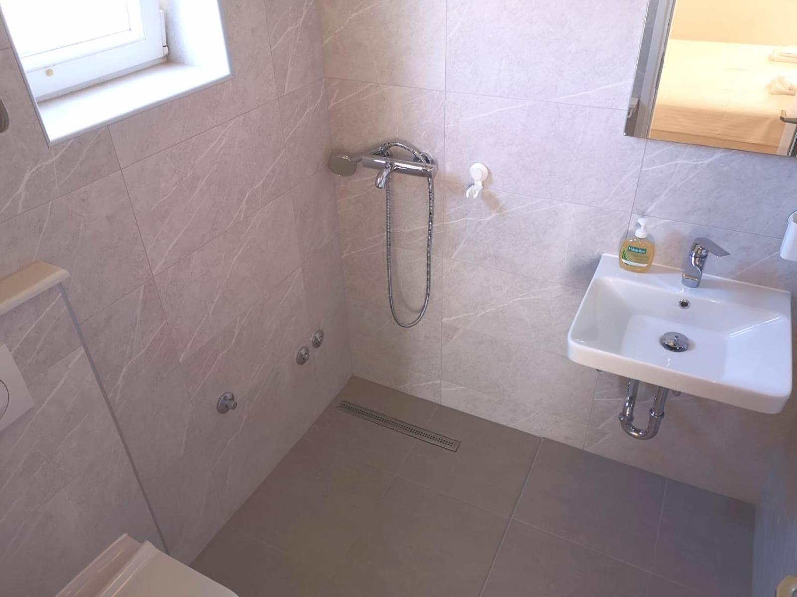 Apartments Angela Makarska Phòng bức ảnh