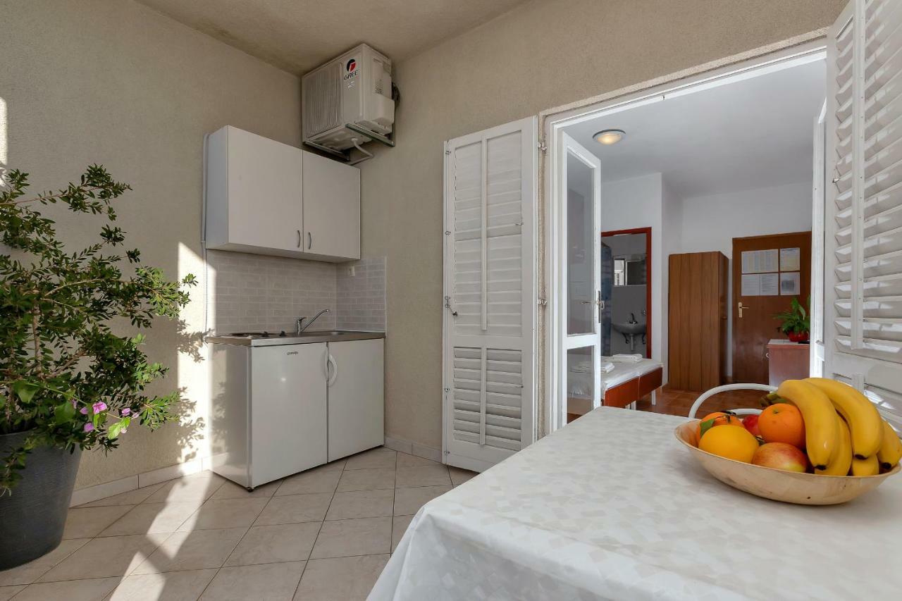 Apartments Angela Makarska Ngoại thất bức ảnh
